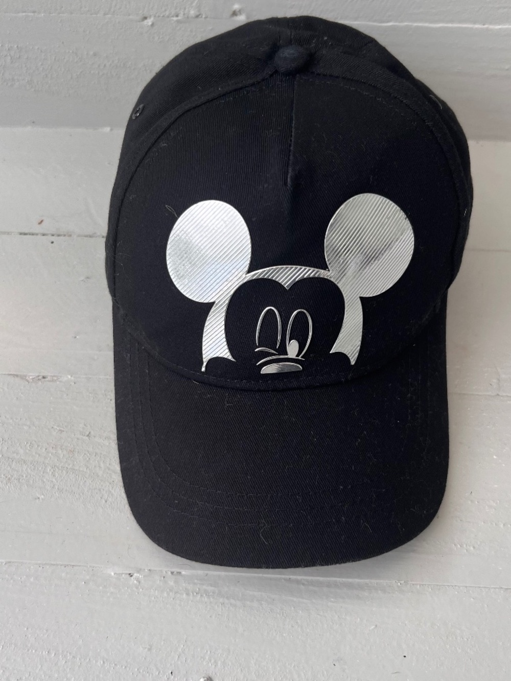 Disney Hat  Family Pack.  Qty 4 Black Adult / uni size Hats Star Wars, Mickey - Picture 3 of 14